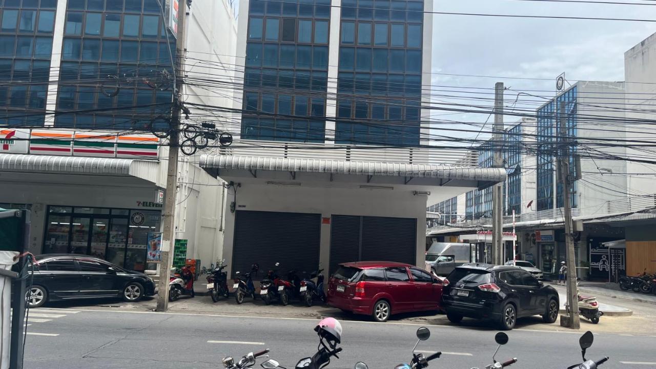 Donmueang Station Hostel Bangkok Exterior photo